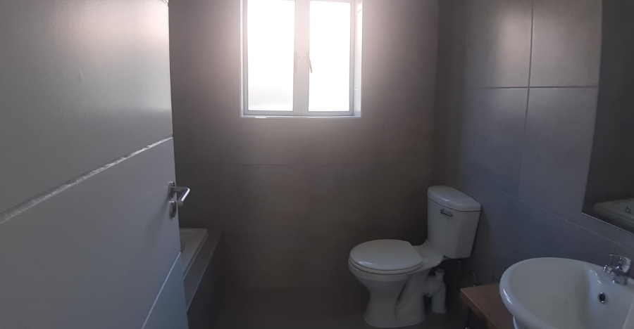 To Let 3 Bedroom Property for Rent in Mooikloof Country Estate Western Cape